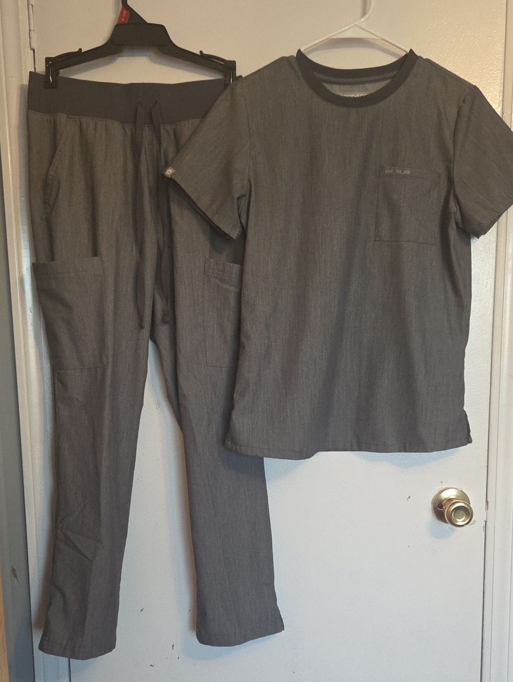 Womens Hypothesis Scrub Set- Heather Grey
